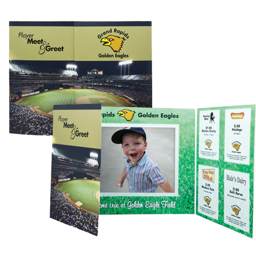 Sports photo frame